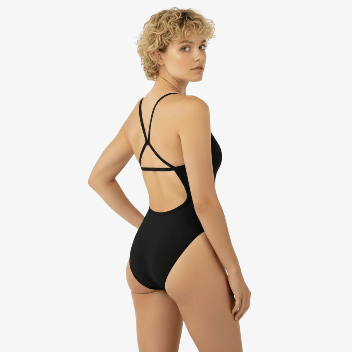 Maillot de Bain Une Pièce Noir — Dos Nu & Bretelles Croisées | Luxe Plage