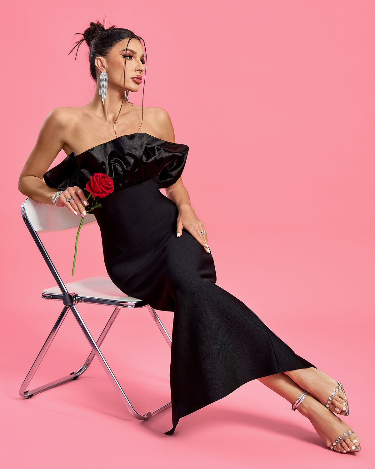 Robe Midi Bustier Noire – Volant Bouffant Satiné & Fourreau | Gala Soirée Luxe