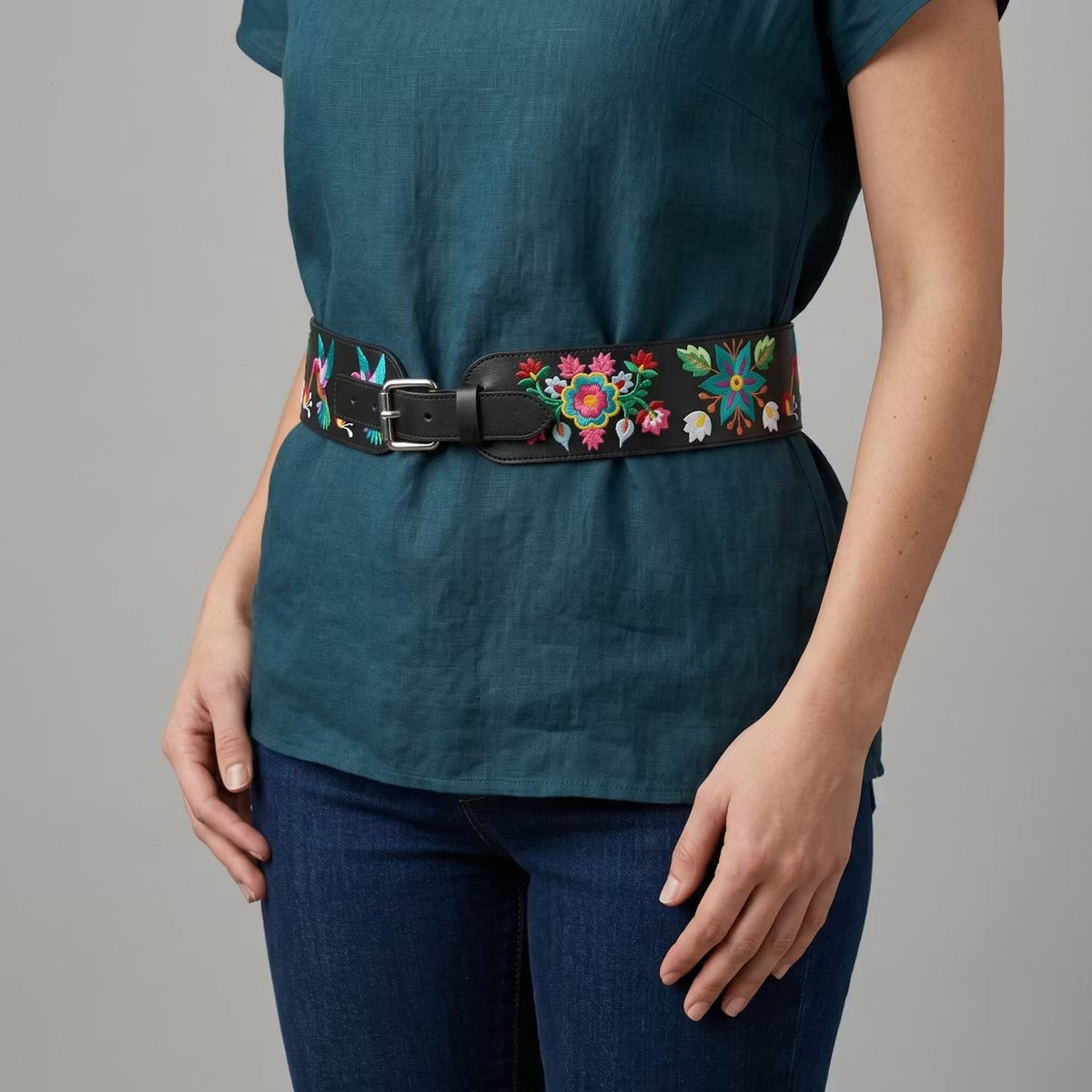 Heritage Leather Regalia Belt (HUMMINGBIRD)